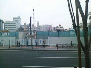 101004-2-300.jpg